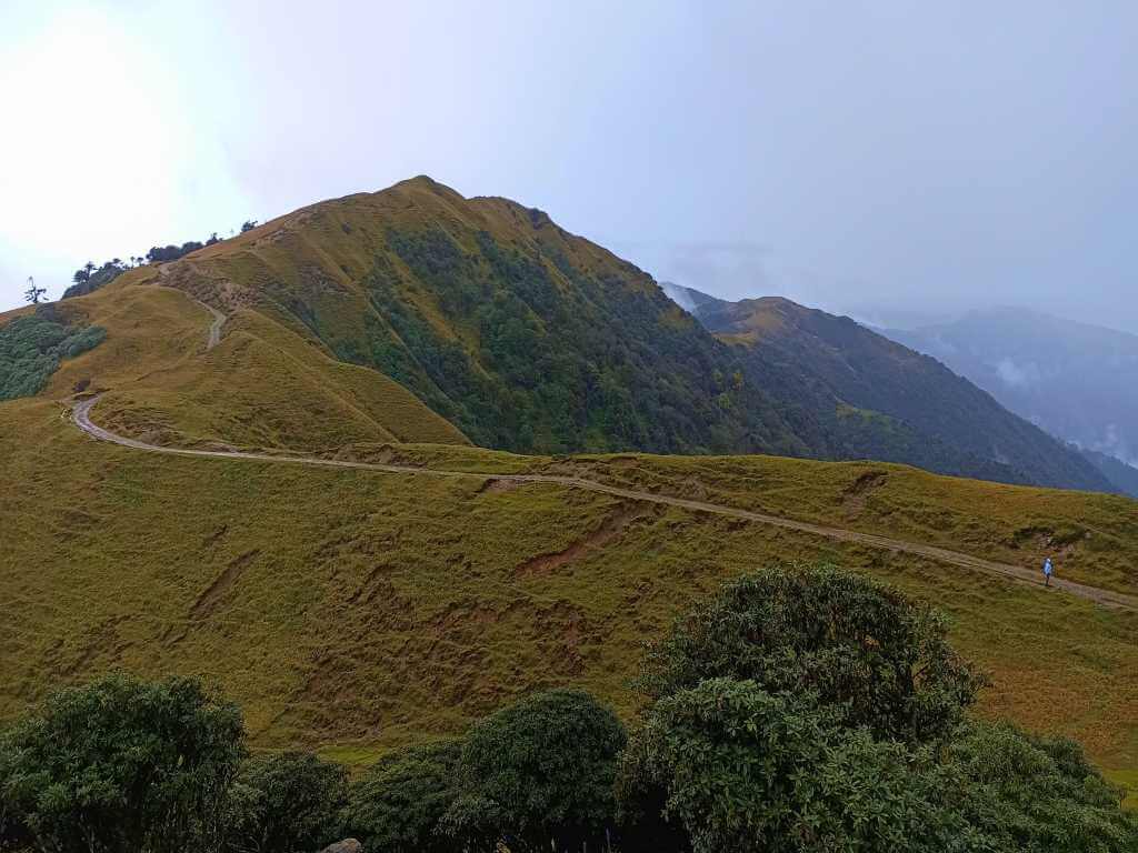 Vast green ridges of Singalila Pass