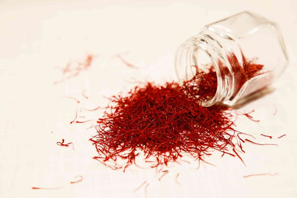 Saffron_Things to buy in Kashmir