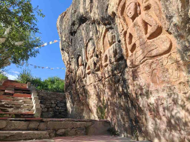 Rock Sculptures Zanskar Valley Trek Eka Experiences